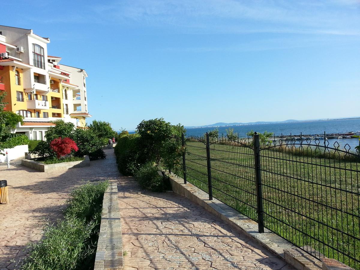 Menada Apartments In Marina Cape Ravda Extérieur photo